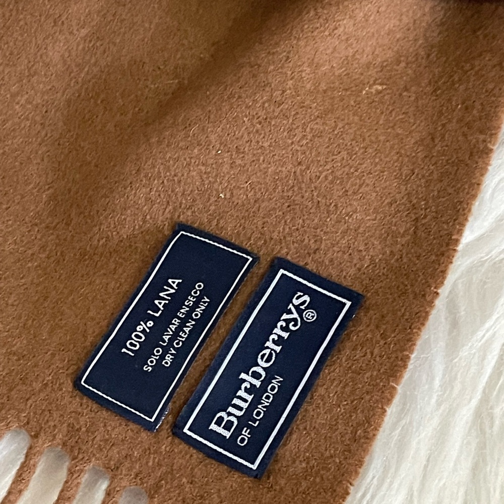 ๐๐Burberry London ๐ฏWool Neck Muffler.๐๐ - Picture 10 of 13